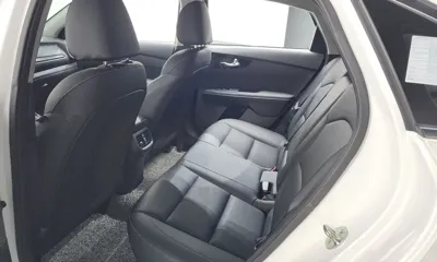 Kia K3 2019, 73859 км, за 7752.45 USD - фото 11