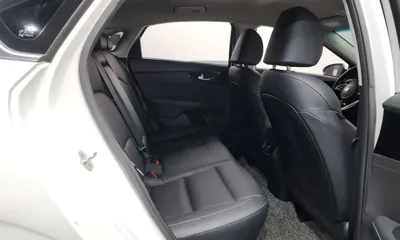 Kia K3 2019, 73859 км, за 7752.45 USD - фото 18