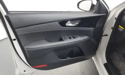 Kia K3 2019, 73859 км, за 7752.45 USD - фото 24
