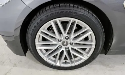 Genesis G70 2020, 92994 км, за 11859.93 USD