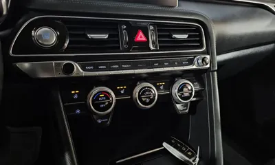 Genesis G70 2020, 92994 км, за 11859.93 USD - фото 18