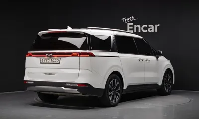 Kia Canival 2023, 48384 км, за 22646.71 USD