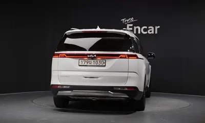 Kia Canival 2023, 48384 км, за 22646.71 USD