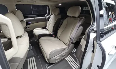 Kia Canival 2023, 48384 км, за 22646.71 USD - фото 12