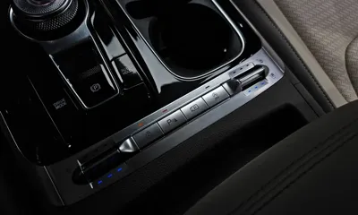 Kia Canival 2023, 48384 км, за 22646.71 USD - фото 34