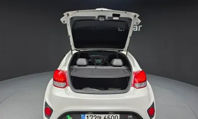 Hyundai Veloster 2013, 144333 км, за 3590.65 USD - фото 20