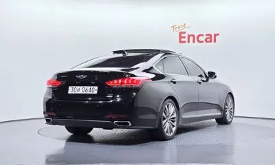 Hyundai Genesis 2016, 101579 км, за 10838.15 USD