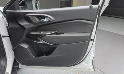 ChevroletGMDaewoo Trax 2024, 32626 км, за 19561.51 USD - фото 25