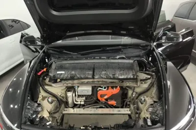 Tesla Model Y 2025, 29600 км, за 34768 USD - фото 24