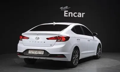 Hyundai Avante 2019, 68860 км, за 8067.48 USD