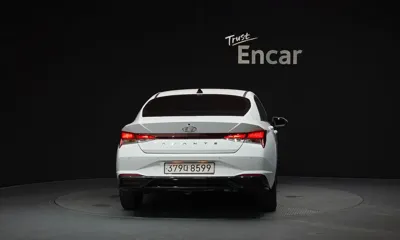 Hyundai Avante 2023, 31288 км, за 11750.03 USD