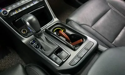 Hyundai Grandeur 2019, 98983 км, за 12025.11 USD - фото 9