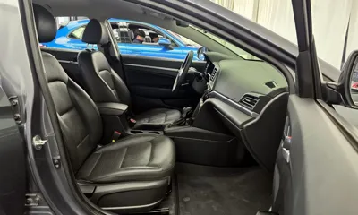 Hyundai Avante 2019, 162910 км, за 5710.91 USD - фото 11