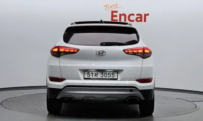 Hyundai Tucson 2017, 77333 км, за 11100.89 USD