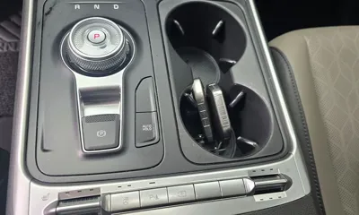 Kia Canival 2025, 25250 км, за 21142.36 USD - фото 10