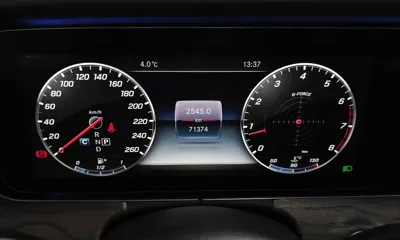 Mercedes-Benz E-Class 2018, 71374 км, за 19623.39 USD - фото 8