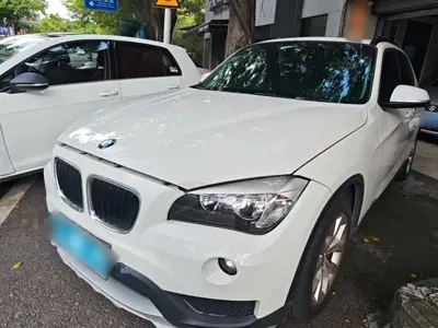 BMW X1 2014, 130500 км, за 4116.9 USD
