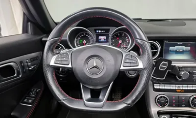 Mercedes-Benz SLC-Class 2017, 80795 км, за 14644.78 USD - фото 12