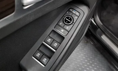 Genesis G80 2019, 122120 км, за 12143.89 USD - фото 30