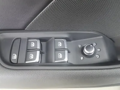 Audi A3 2020, 45400 км, за 9414.27 USD - фото 9