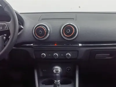 Audi A3 2020, 45400 км, за 9414.27 USD - фото 12