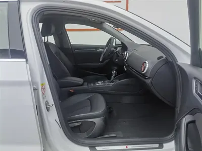 Audi A3 2020, 45400 км, за 9414.27 USD - фото 23