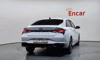 Hyundai Avante 2021, 64789 км, за 10213.38 USD
