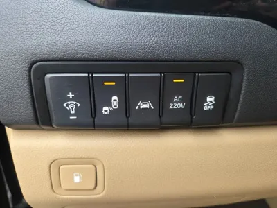 Kia Canival 2016, 233000 км, за 6760.71 USD - фото 12