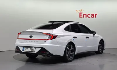 Hyundai Sonata 2022, 115944 км, за 14900.65 USD