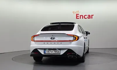 Hyundai Sonata 2022, 115944 км, за 14900.65 USD