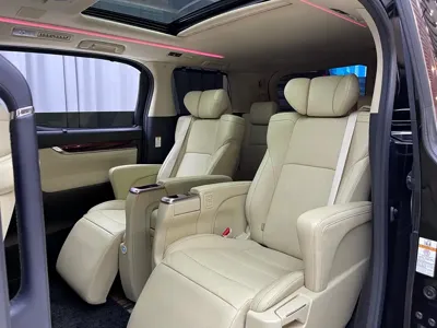 Toyota Alphard 2017, 180000 км, за 43908.08 USD - фото 9
