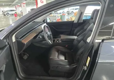 Tesla Model Y 2022, 41269 км, за 7504.89 USD
