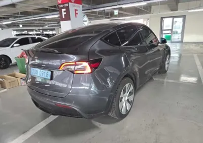 Tesla Model Y 2022, 41269 км, за 7504.89 USD - фото 6