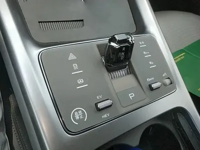 BYD Seal 07 DM-i 2025, 28000 км, за 12992.69 USD - фото 14