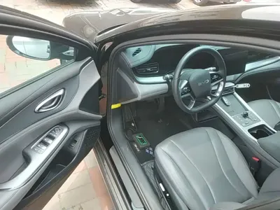 BYD Seal 07 DM-i 2025, 28000 км, за 12992.69 USD - фото 16