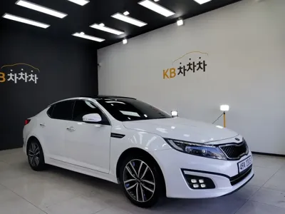 Kia K5 2014, 153614 км, за 4294.68 USD