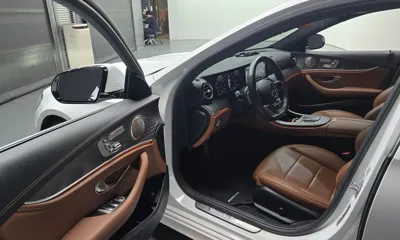 Mercedes-Benz E-Class 2021, 60953 км, за 24713.79 USD - фото 10