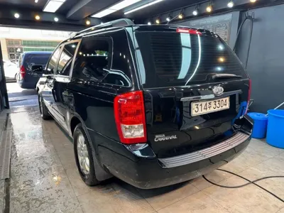 Kia Canival 2012, 277332 км, за 1312.85 USD
