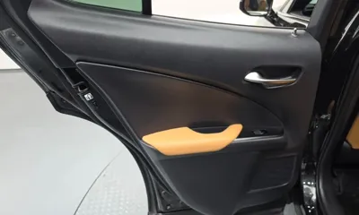Lexus UX 2024, 15613 км, за 26319.23 USD - фото 25