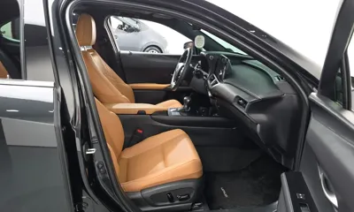Lexus UX 2024, 15613 км, за 26319.23 USD - фото 26