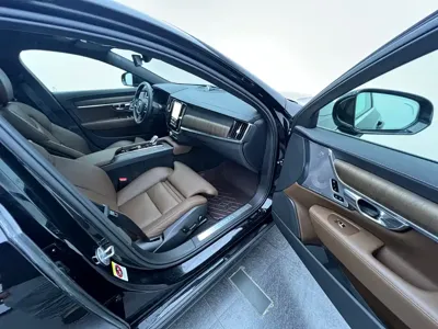 Volvo S90 2024, 20000 км, за 30281.78 USD - фото 10
