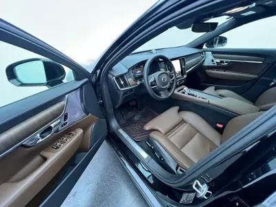 Volvo S90 2024, 20000 км, за 30281.78 USD - фото 11