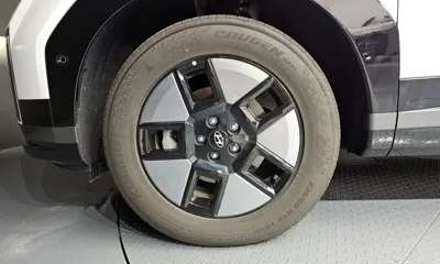 Hyundai Santafe 2024, 17719 км, за 27035.98 USD
