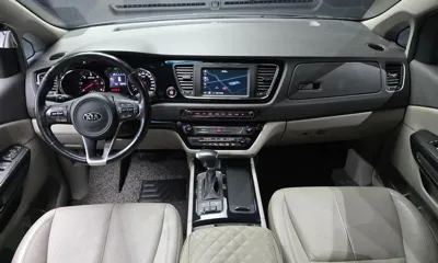 Kia Canival 2017, 96975 км, за 8403.91 USD - фото 7