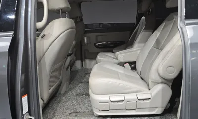 Kia Canival 2017, 96975 км, за 8403.91 USD - фото 12