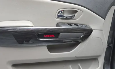 Kia Canival 2017, 96975 км, за 8403.91 USD - фото 24