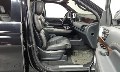 Lincoln Navigator 2023, 59934 км, за 51470.1 USD - фото 11