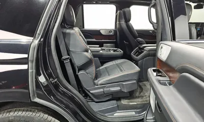 Lincoln Navigator 2023, 59934 км, за 51470.1 USD - фото 12