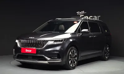 Kia Canival · 2023 год