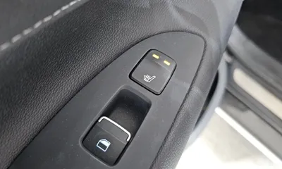 Hyundai Grandeur 2018, 71810 км, за 10927.14 USD - фото 19
